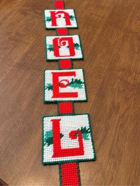 Red, White & Green 'NOEL' Holiday Garland Banner